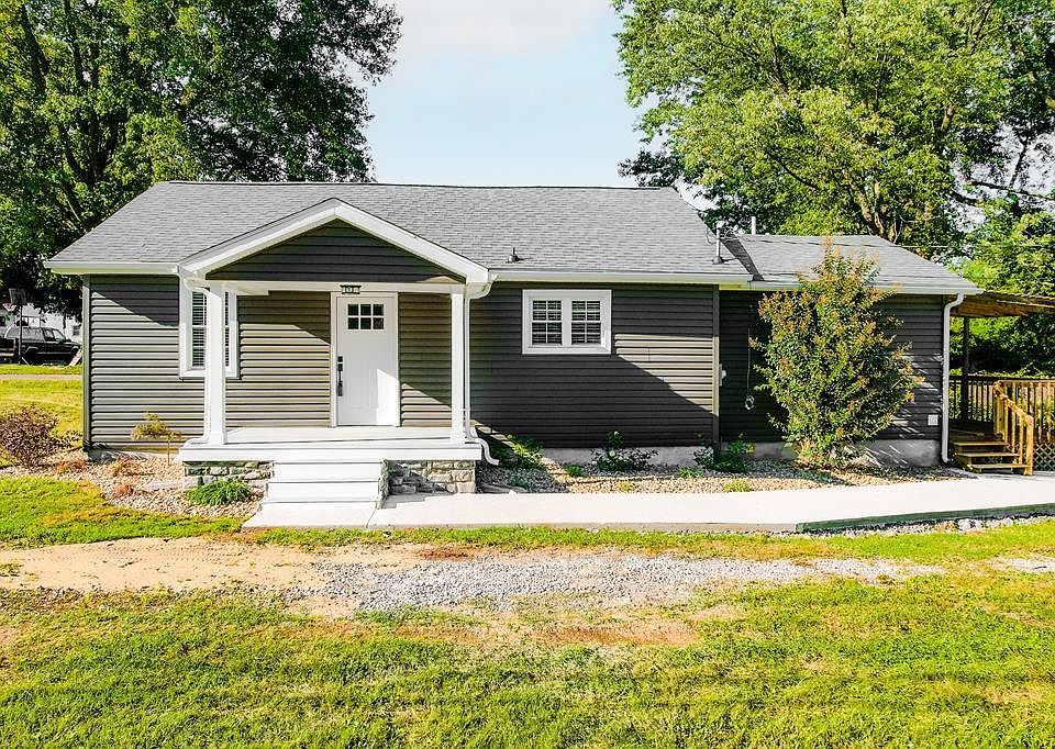 1st image of 129 Cottage Ln