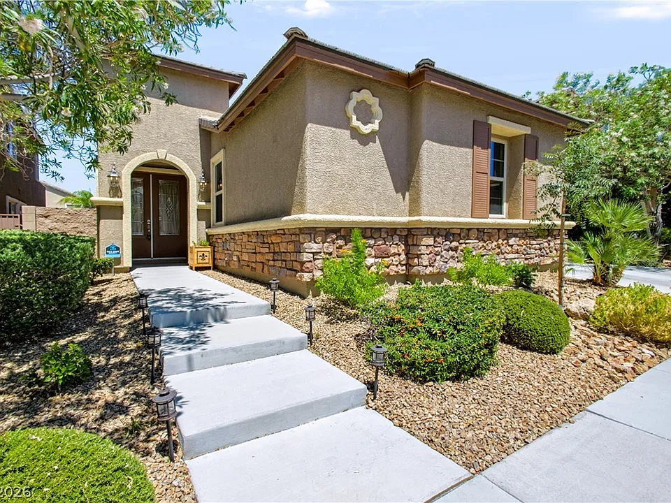 2668 Bad Rock Cir