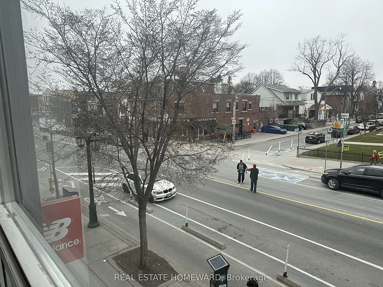 611 Danforth Ave #4 — Photo 15