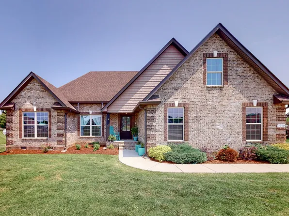 1990 Rolling Meadow Ln, Chapel Hill, TN 37034