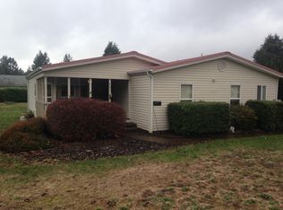 920 SE River View Ln, Waldport, OR 97394