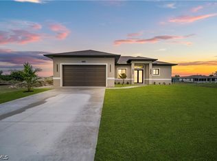 3115 2nd St SW, Lehigh Acres, FL 33976