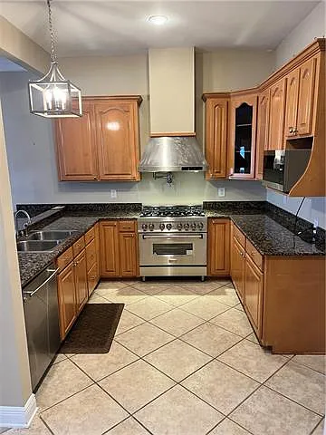 1413 Royal Palm Dr #C — Photo 5