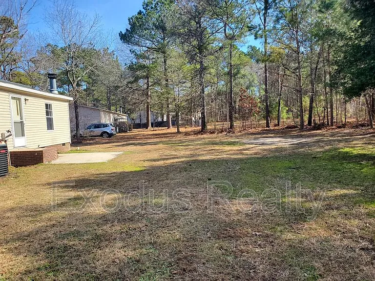 141 Cherry Berry Ln — Photo 44