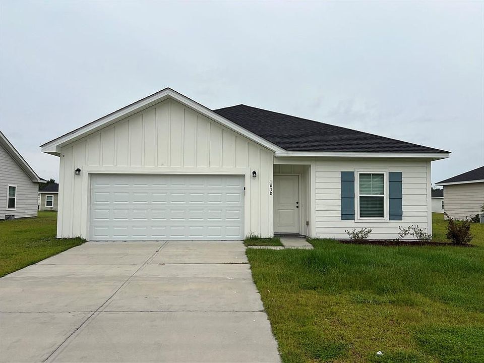 1st image of 1038 Autumns Wood Cir E