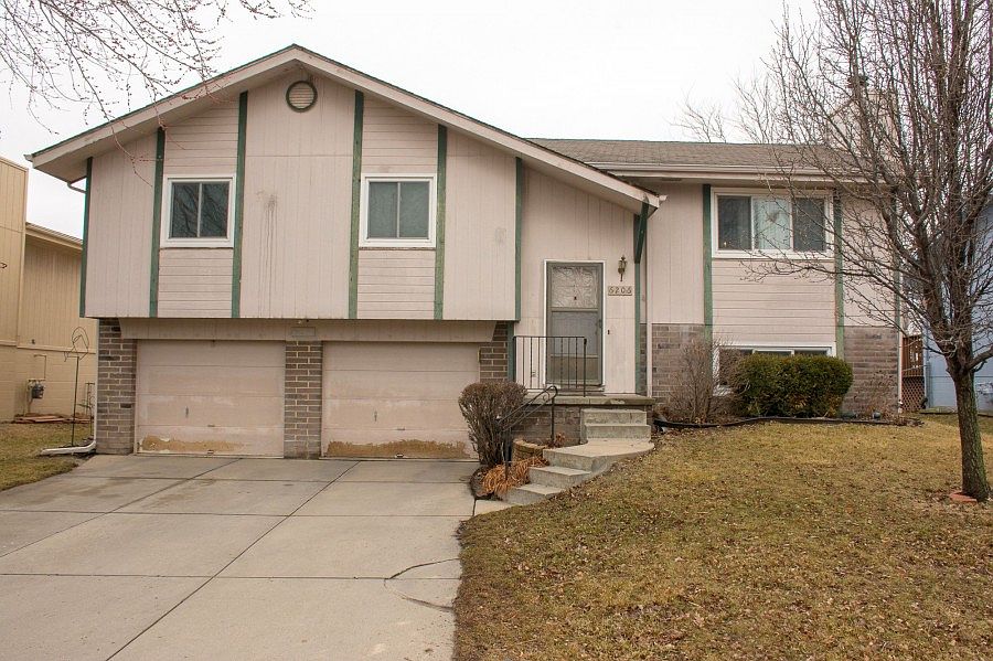 1st image of 6206 N 79th Ave
