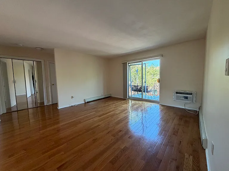 28 Westgate Rd #5 — Photo 10