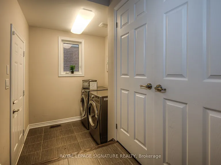 102 Coopershawk St — Photo 7