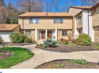 18 Eagleview Dr, Newtown Square, PA 19073