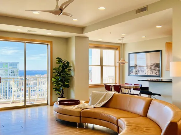 360 West Washington Avenue #1307, Madison, WI 53703