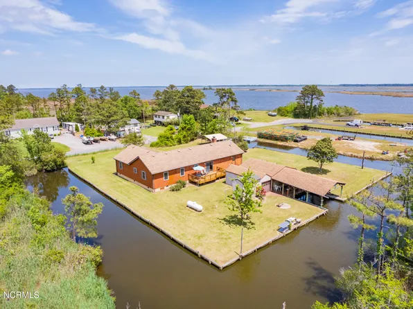 136 Williams Drive, Knotts Island, NC 27950