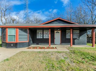 1001 S Andrea Dr, Mabank, TX