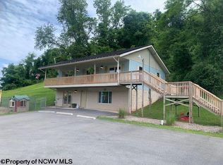 619 Clarksburg Rd, Buckhannon, WV 26201