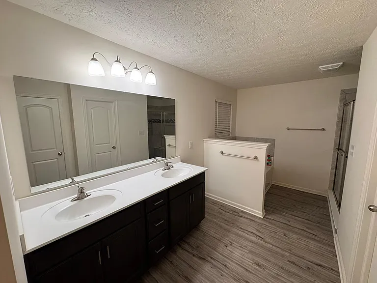 1710 Foudray Cir S — Photo 19