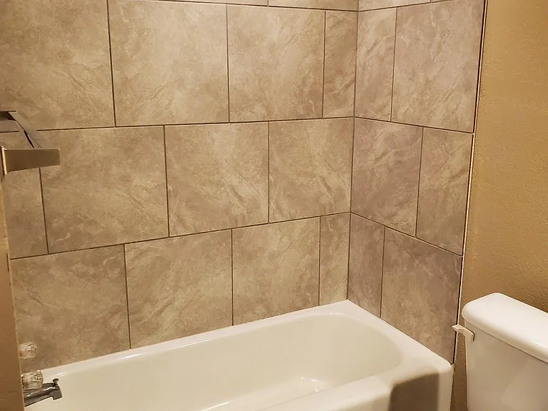 new modern tub surround