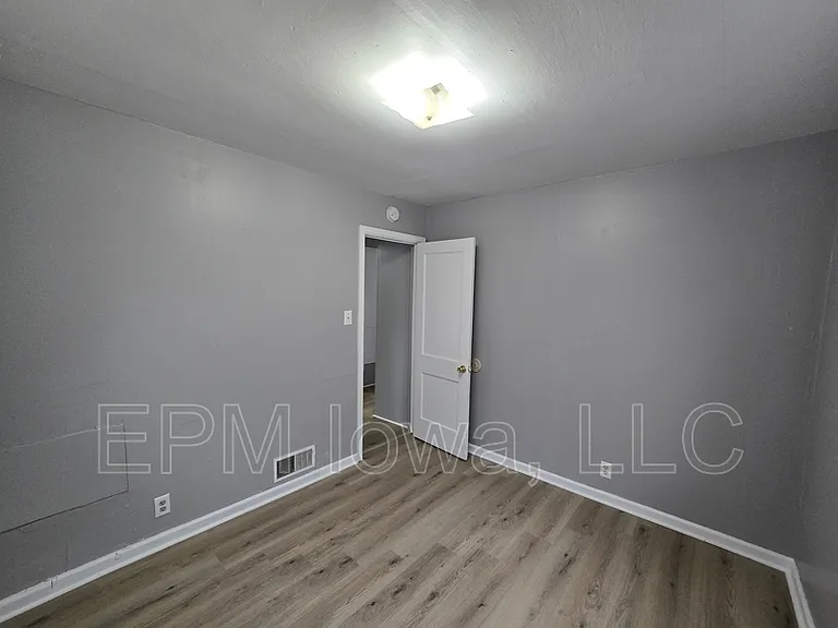 606 Wyoming St — Photo 16