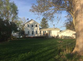222 W Main St, Elizabeth, IL 61028