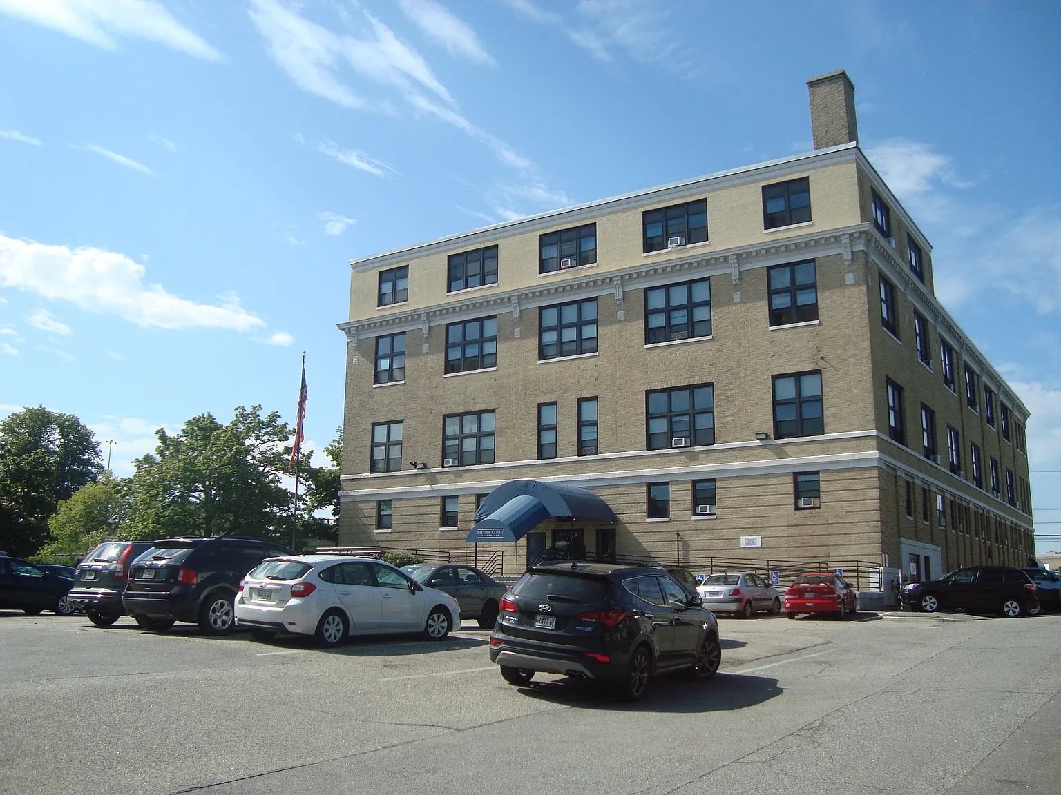 Bayview Court — Photo 3
