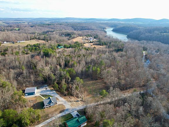 2nd image of 39 Shepperd Rd