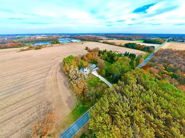 N136W15904 Bonniwell ROAD, Germantown, WI 53022