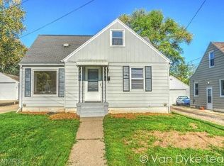 3659 Badger Ave SW, Wyoming, MI 49509