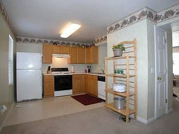 3rd image of 1266 Glengyle Ct