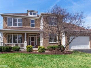 811 Metropolitan Ave, Bolingbrook, IL 60490