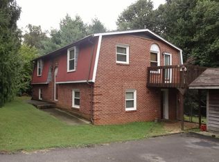 185 Clearview Dr, Rocky Mount, VA 24151