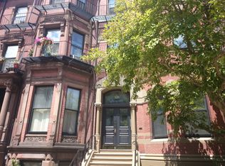 121 Commonwealth Ave APT 7, Boston, MA 02116