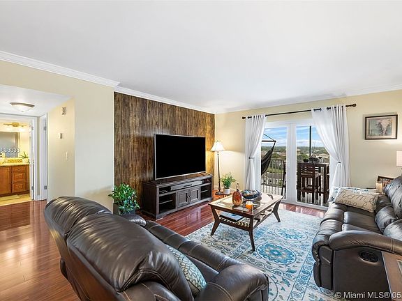 2nd image of 3575 Broken Woods Dr APT 902