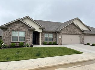 5612 Bower Ln, Columbia, MO 65201