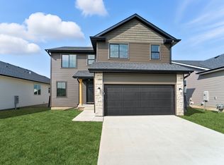 4204 NE 5th St, Ankeny, IA 50021