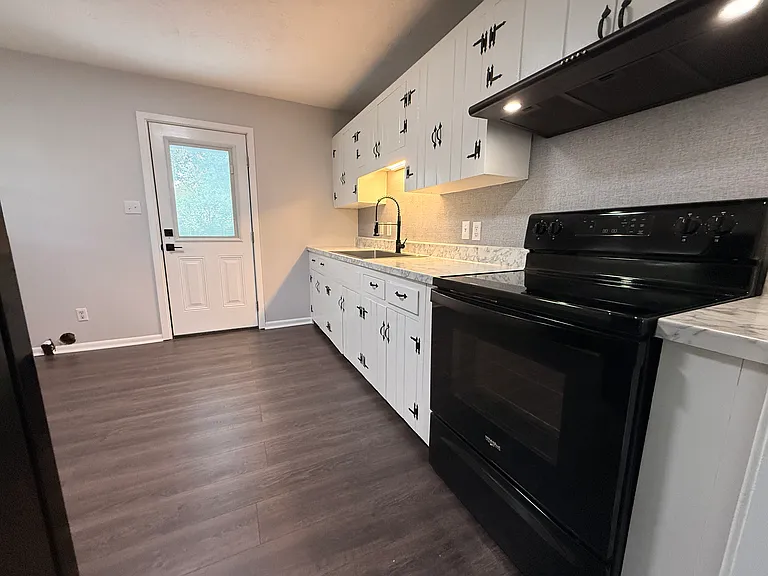 358 Volena Pl — Photo 7