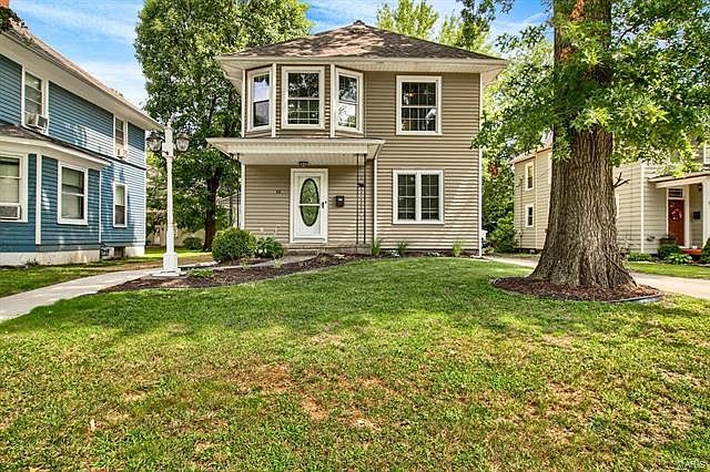 1st image of 12 Saint Andrews Ave