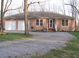 4080 Dry Bridge Rd, Alexander, NY 14005