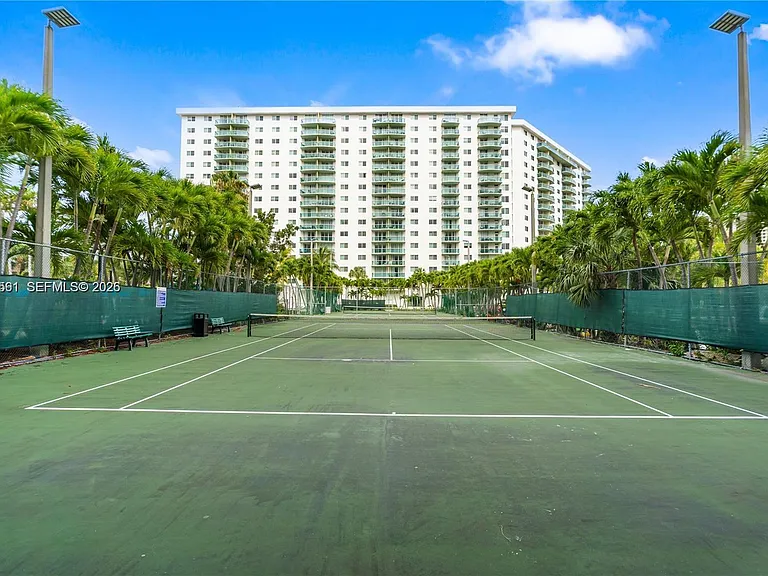 19370 Collins Ave #221 — Photo 34
