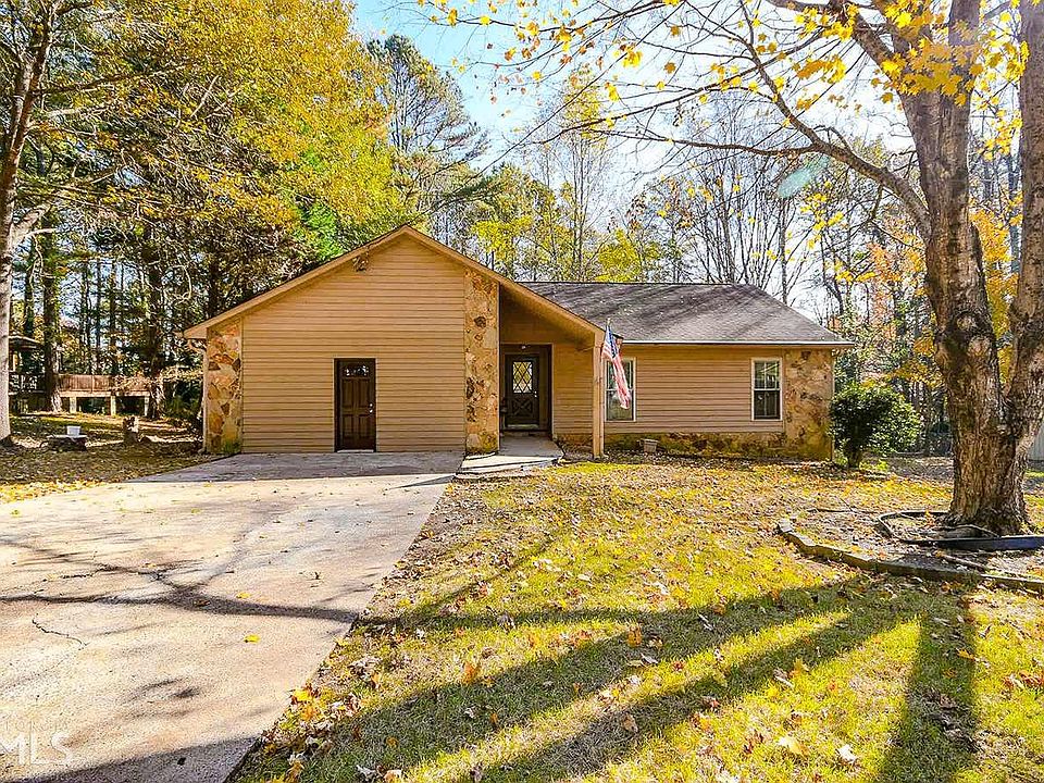 1st image of 2598 Cove Way #2