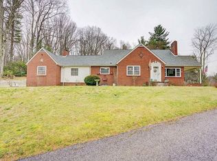 700 Mayberry Church Rd, Meadows Of Dan, VA 24120