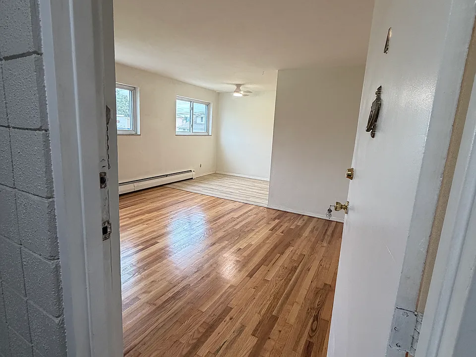 4789 Ridge Ave #4