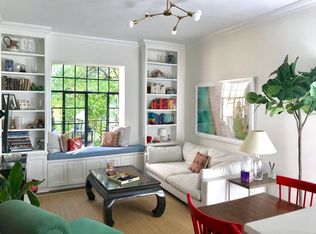 68 E 93rd St APT 3R, New York, NY 10128