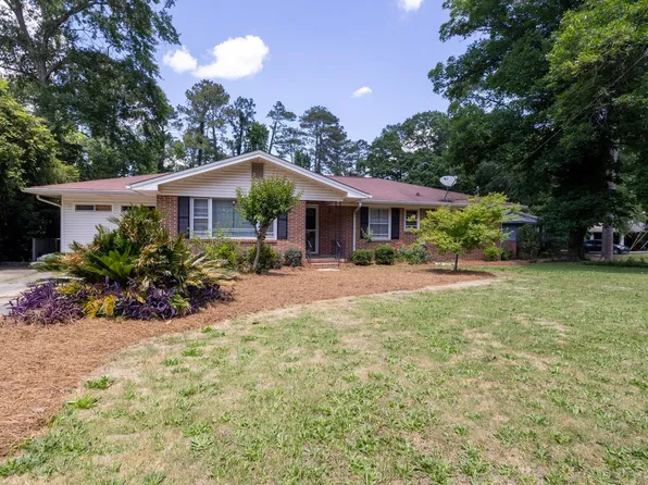 408 Skyway Dr, Warner Robins, GA 31088