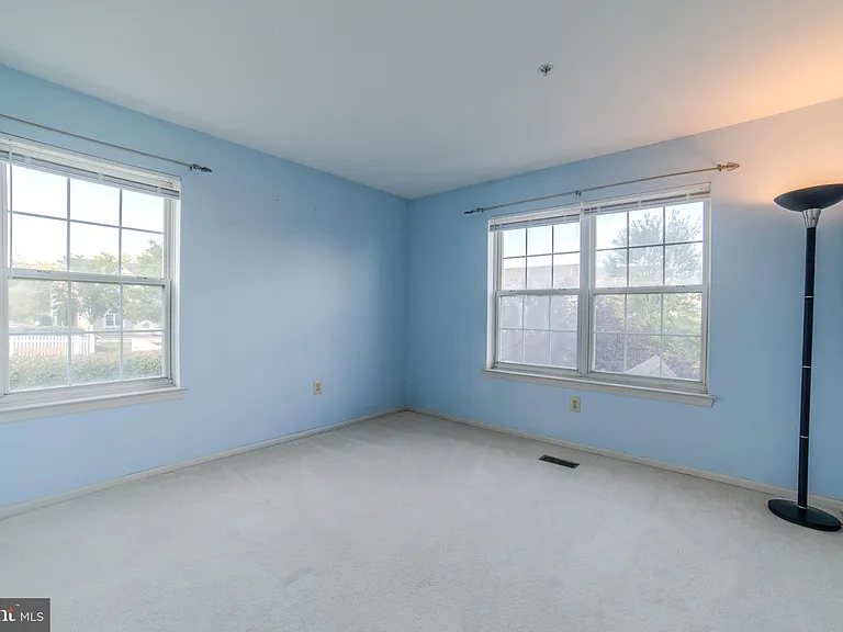651 Fawn Cir — Photo 17