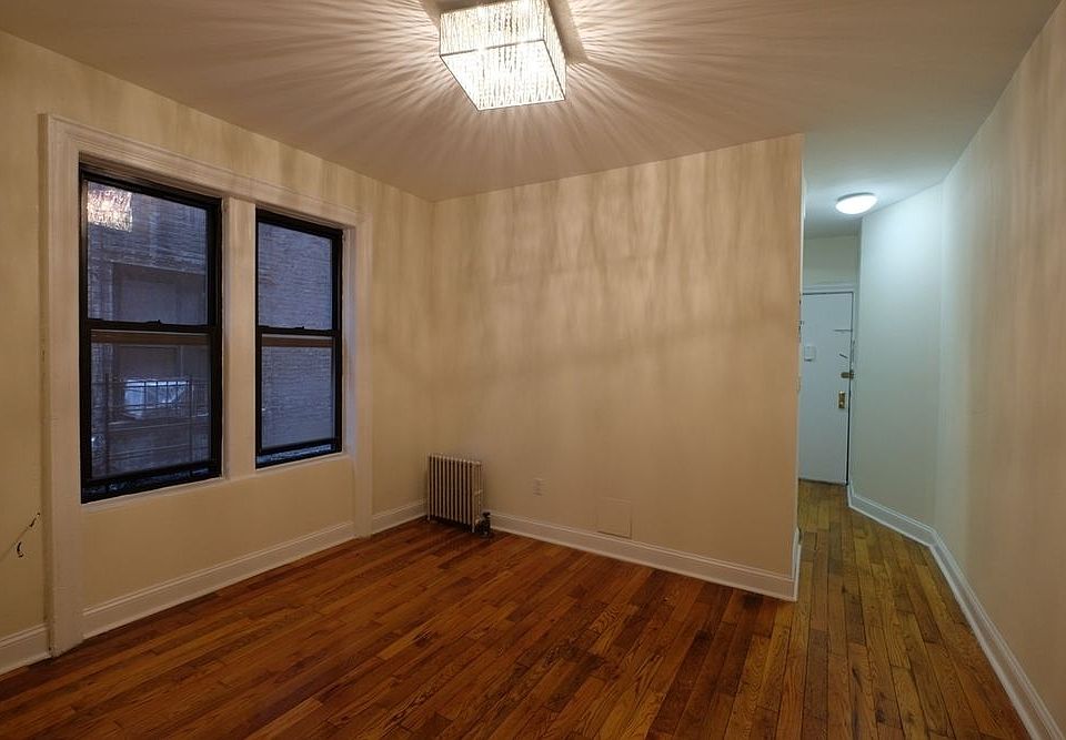 1st image of 587 W 177th St APT 1