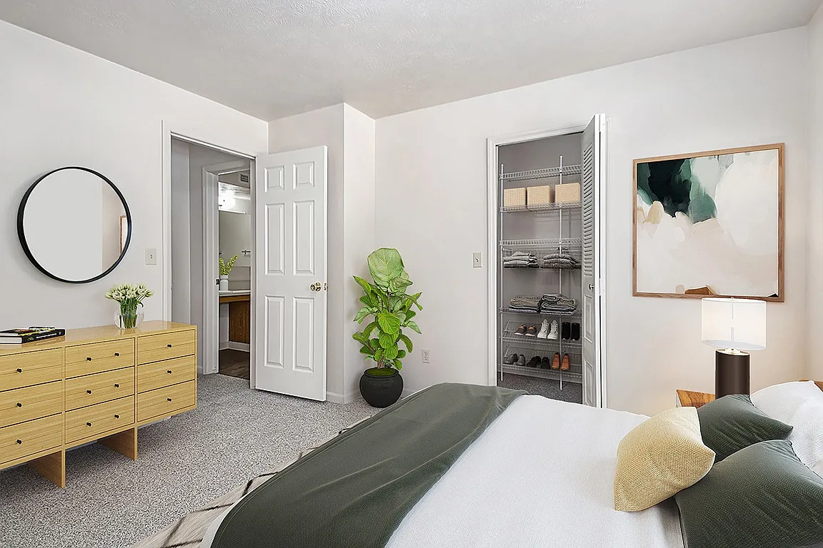 West Hampton Park Apartment Homes — Photo 4