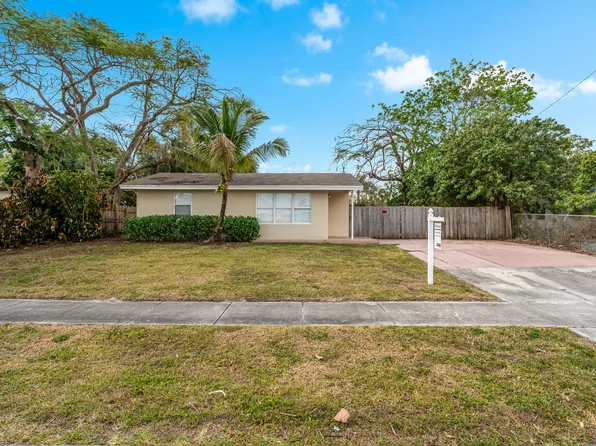 1230 NE 42nd St, Pompano Beach, FL 33064