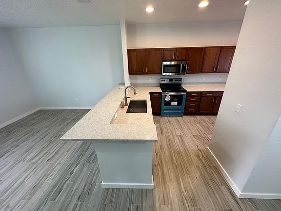 2nd image of 1920 Yellowfin Dr