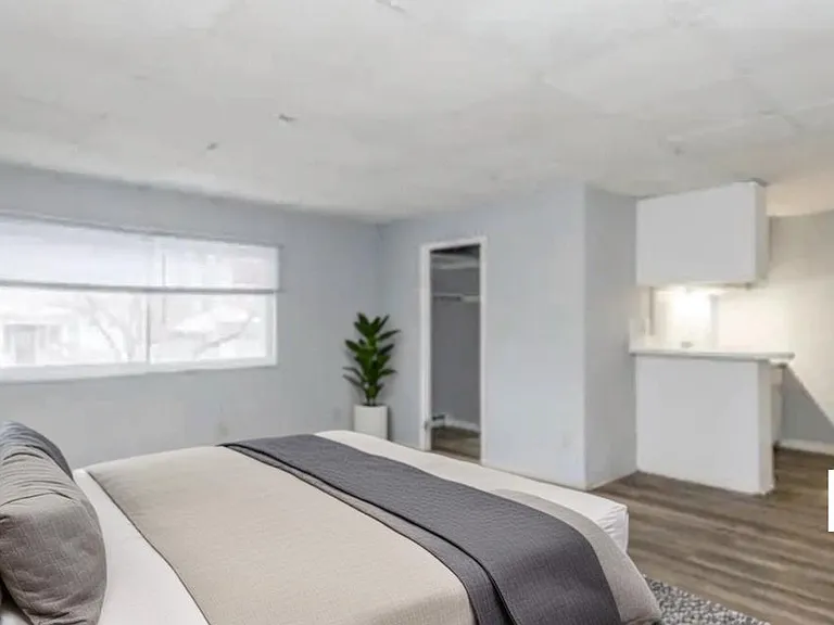 333 Superior Ave #C-06 — Photo 3