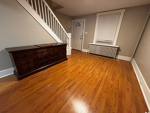 The furniture can stay or we can remove it. (It's very heavy, but very nice quality)