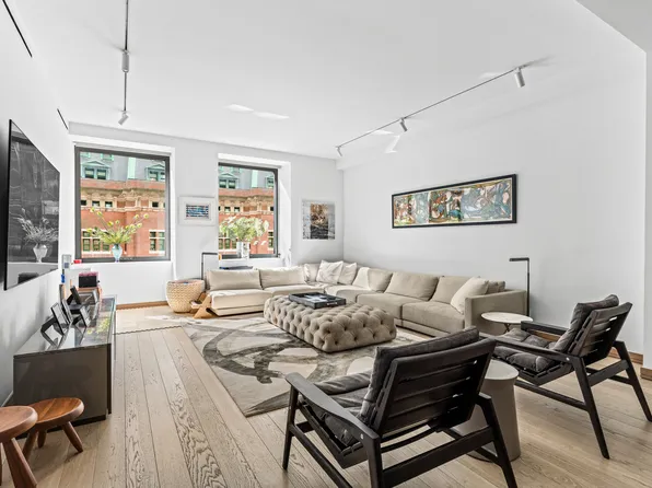 88 Lexington Avenue image 1 of 21