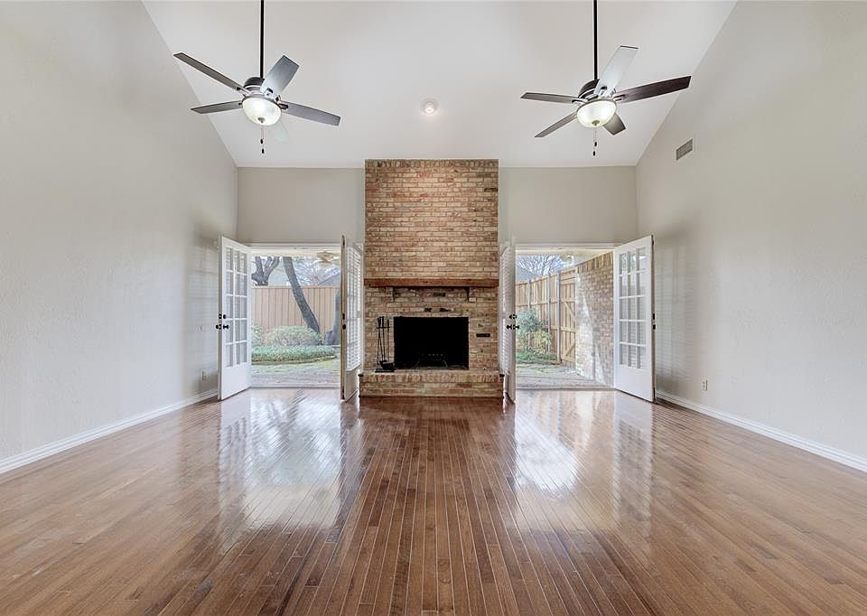 1st image of 9128 Vista Creek Dr